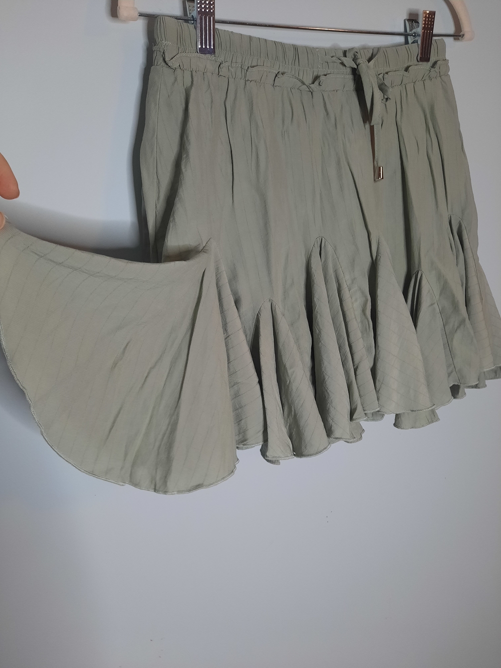 Sz Small, Light Sage Green Ruffle Hem Mini Skirt, Flowy, Flirty, Summer, Spring - Picture 3 of 5